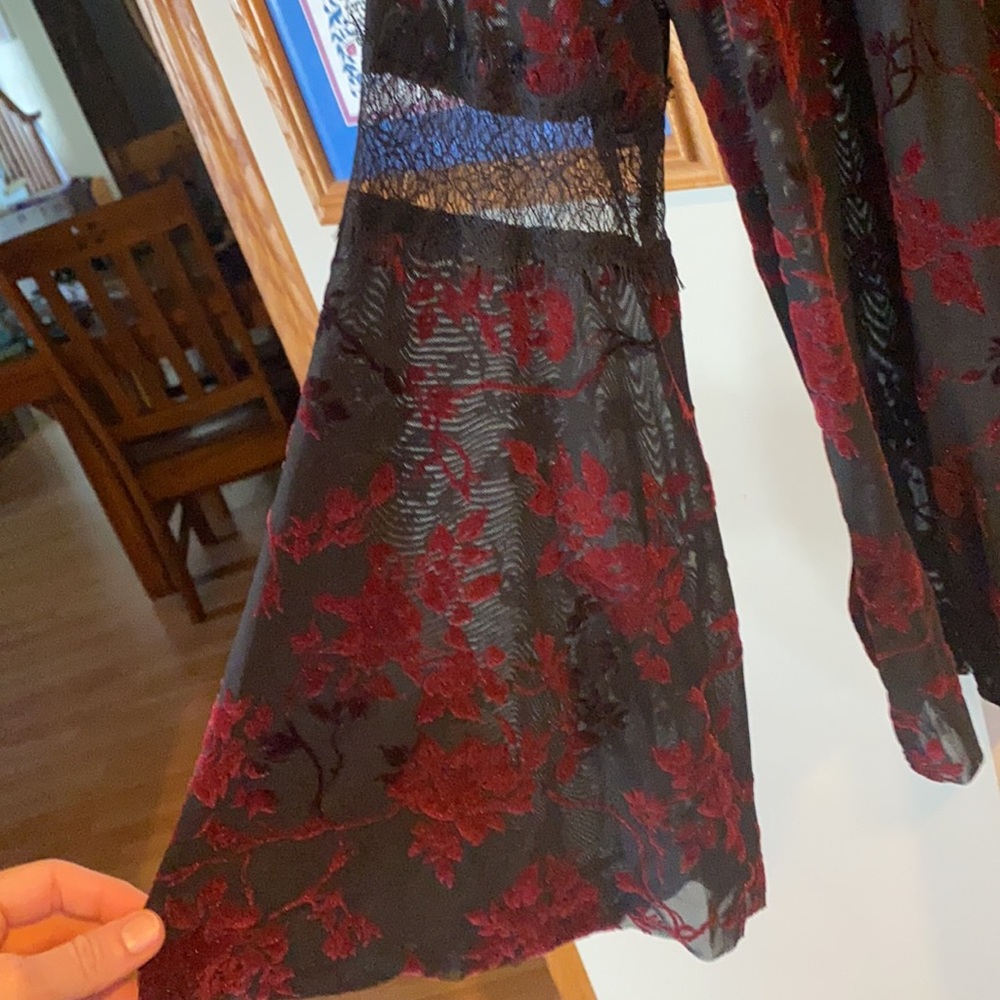 Floral blouse - Picture 4 of 5